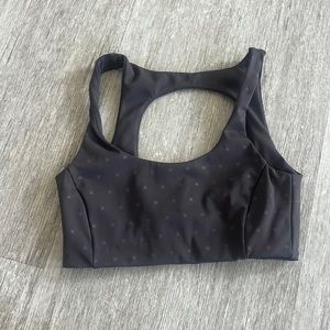 barry’s bootcamp star sports bra